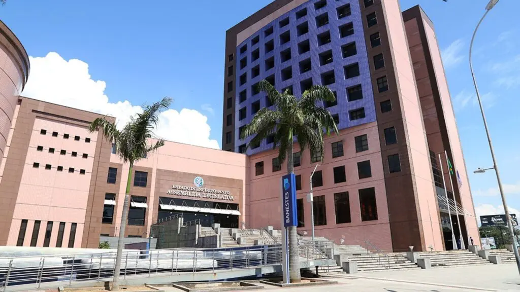 Tribunal de Contas aprova por unanimidade a prestação de contas anual da Assembleia Legislativa do ES Imagem do prédio da Assembleia Legislativa do Espírito Santo