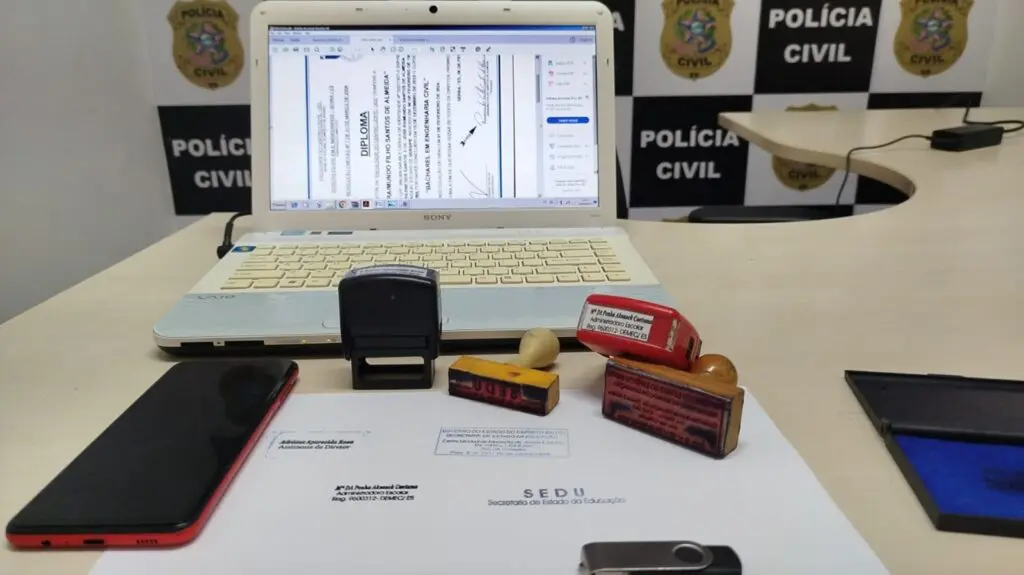 Polícia Civil prende suspeito de ameaça, extorsão e estelionato na Serra