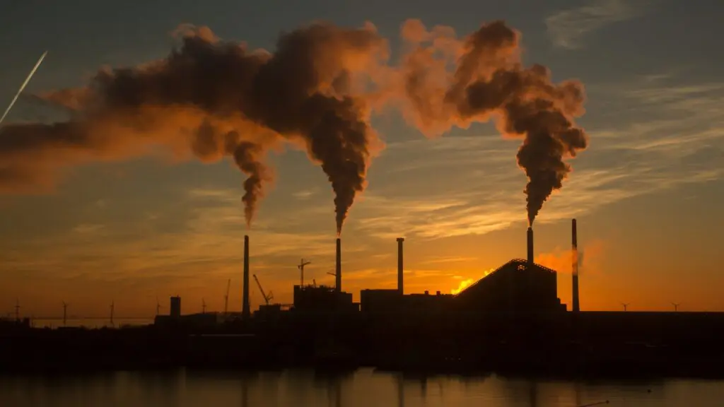 Serra está entre as 30 cidades brasileiras com ar mais poluído, aponta relatório internacional