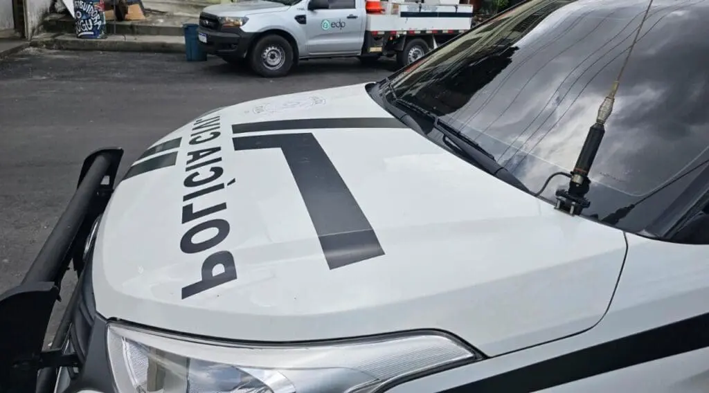 Viatura da Polícia Civil