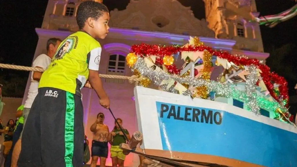 Festa de São Benedito 2024: desfile das Bandas de Congo Mirim promete agitar a Serra Desfiles do Congo Mirim prometem emocionar os espectadores na Serra