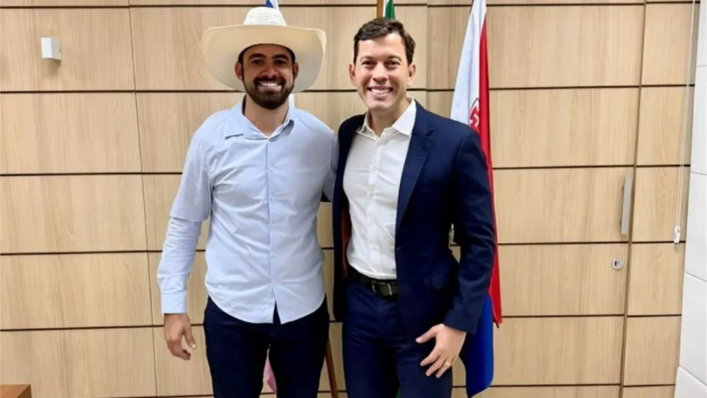 Deputado Pablo Muribeca se reúne com prefeito Arnaldinho Borgo para discutir desenvolvimento de Vila Velha