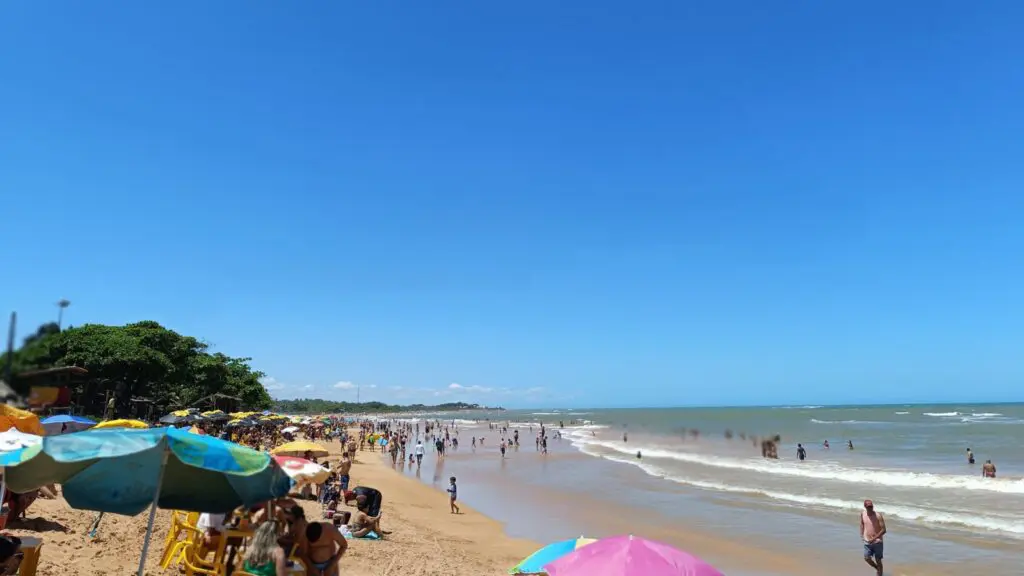 Praia de Manguinhos, na Serra-ES