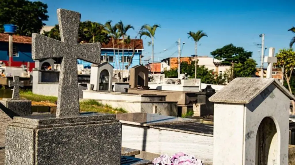 Como solicitar sepultamento nos cemitérios municipais da Serra