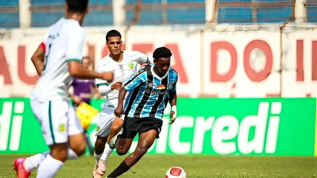 Porto Vitória perde para o Grêmio, mas segue vivo na Copa São Paulo Porto Vitória perde para o Grêmio, mas segue vivo na Copa São Paulo