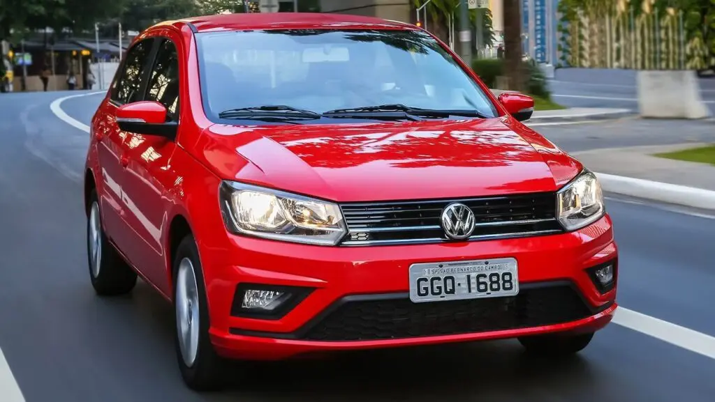 Volkswagen Gol permanece entre os mais vendidos do país: (Foto: Divulgação)