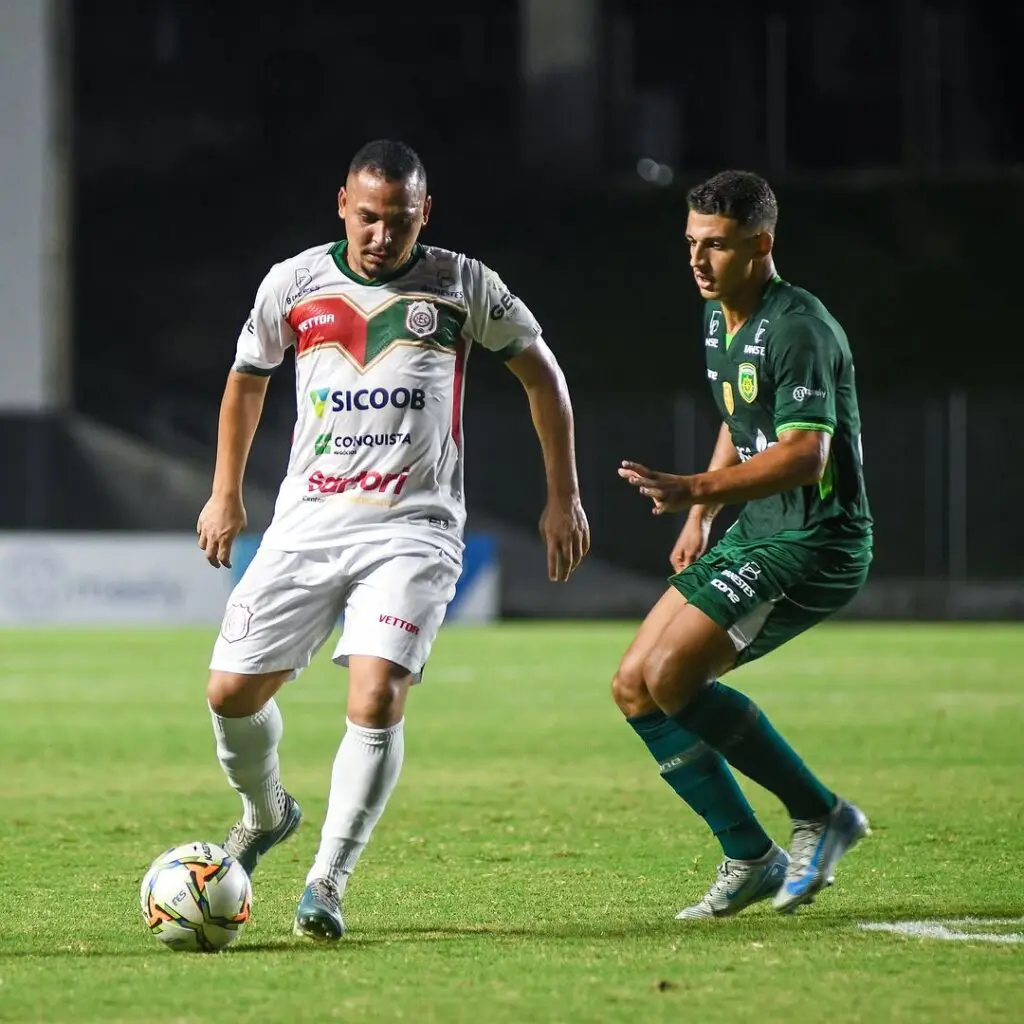 Porto Vitória e Jaguaré fazem jogo disputado no Kleber Andrade - (Henrique Montovanelli/FES)