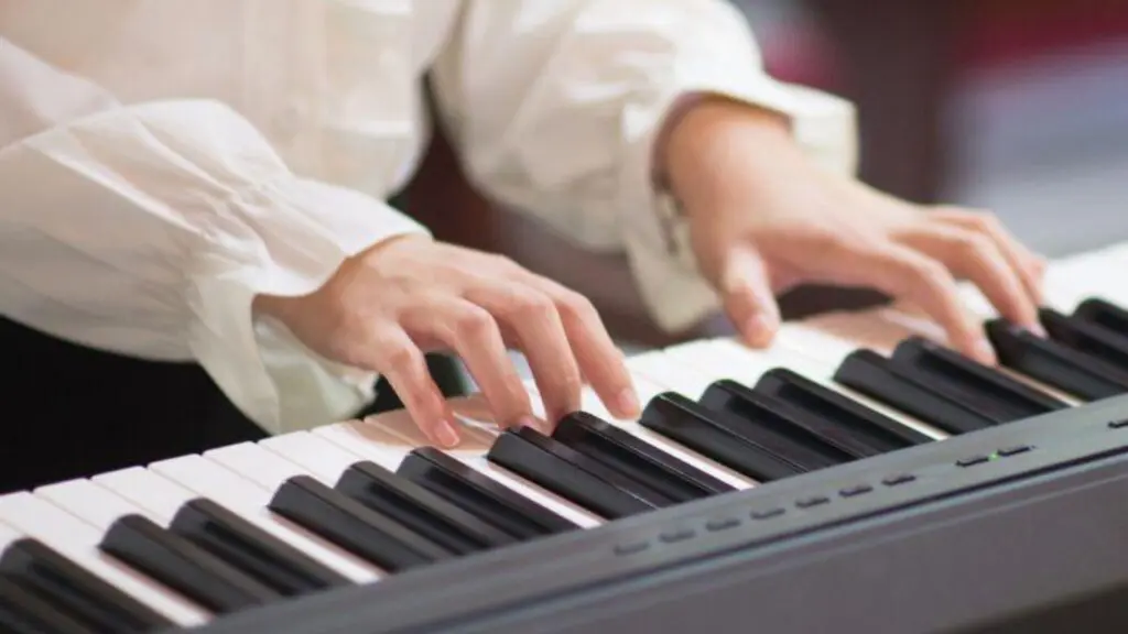 Projeto “Música para Todos” da FAMES abre inscrições para cursos gratuitos na Serra FAMES oferece inscrições para cursos de música gratuitos na Serra