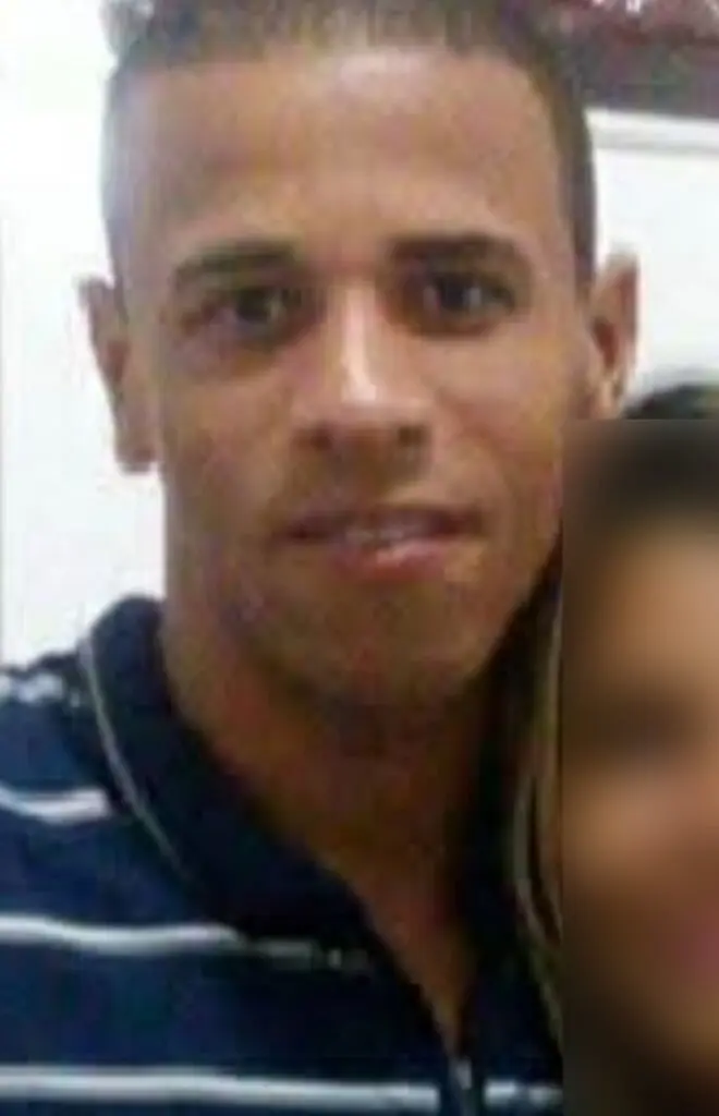 Polícia Civil conclui que caminhoneiro encontrado enterrado em praia de Vila Velha foi morto por enteados