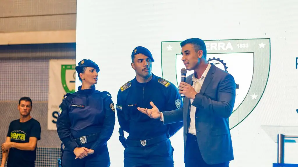 Serra reforça segurança pública e convoca 50 novos agentes da Guarda Civil Municipal Serra reforça segurança e convoca 50 aovos agentes da Guarda Municipal
