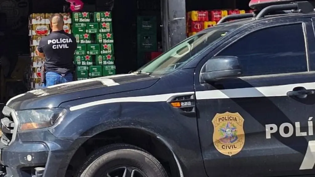 Polícia Civil e EDP descobrem gato na energia de distribuidora de bebidas de Fundão Gato é flagrado em distribuidora de bebidas de Fundão