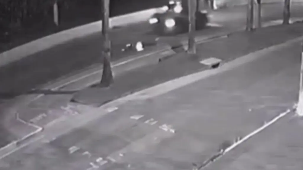 Motociclista é atropelado por carreta na Serra