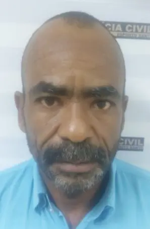 Imagem do rosto de um homem (Wanderli Albano da Silva), preso por latrocínio.
