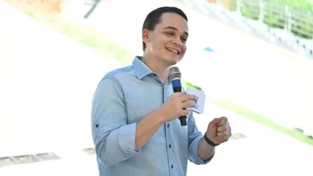 Prefeito de Vitória e pré-candidato a governador do ES, Lorenzo Pazolini (Republicanos).