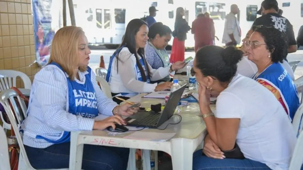 Blitz do Emprego oferece 1.859 vagas na Serra