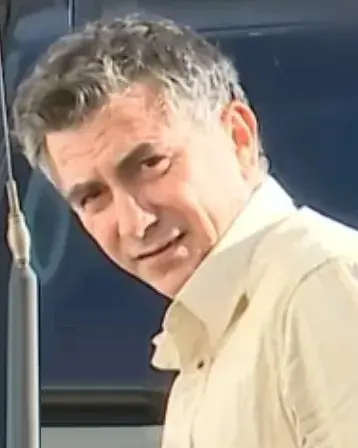 Foto de um homem (Renato Fernando Briato, que foi condenado a 54 anos de prisão, após causar um acidente, que resultou na morte de 4 pessoas de uma familia.