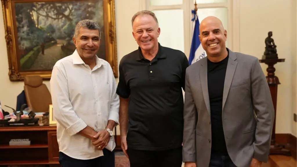 Sergio Vidigal deixa a Secretaria de Desenvolvimento do ES e anuncia retorno à carreira de médico