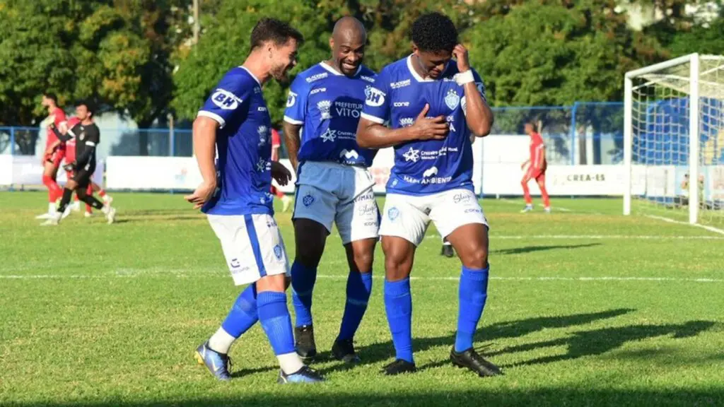 Vitória vence o Real Noroeste e garante primeira vaga na final da Copa ES 2025