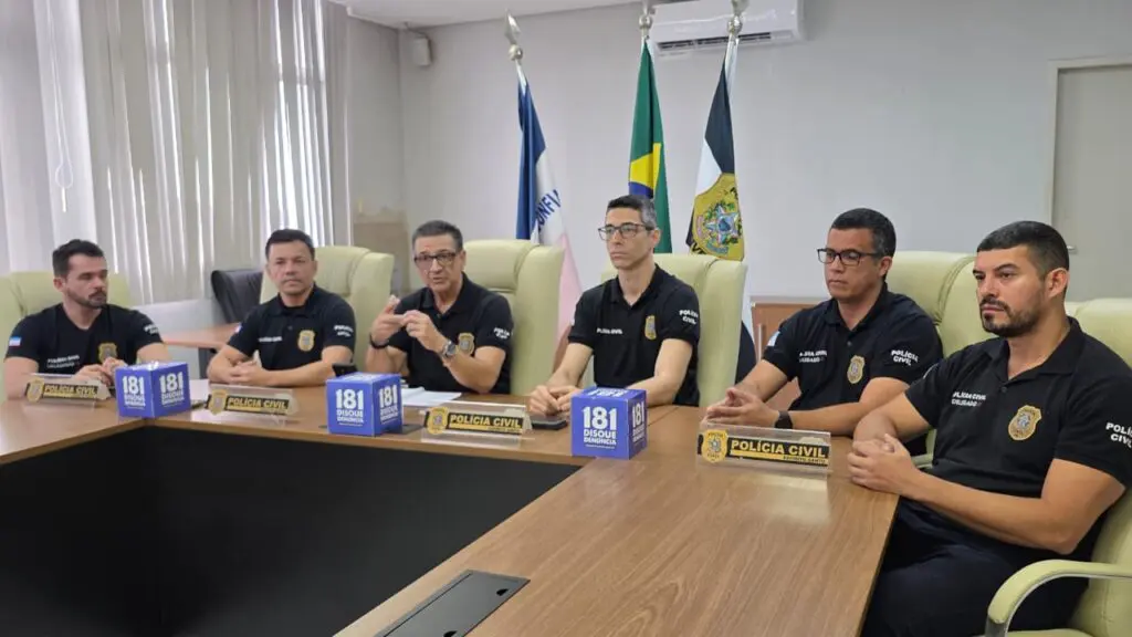 Dois adolescentes envolvidos no duplo homicídio em Vila Velha são apreendidos na Serra Adolescentes apreendidos por duplo homicídio em Vila Velha