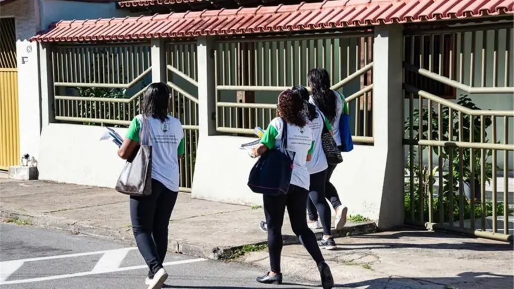 Serra recebe 268 novos agentes de saúde em cerimônia no CCI de Serra-sede