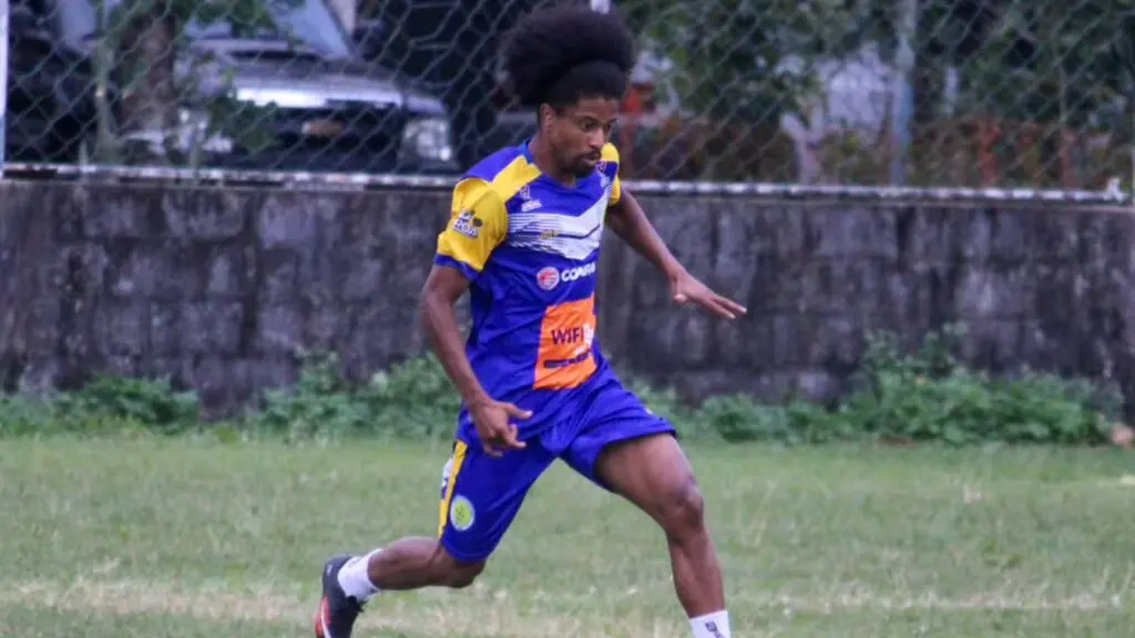 GEL recebe o Gálatas no estádio Robertão em busca da primeira vitória no Capixaba série B 2025 GEL recebe o Gálatas no estádio Robertão em busca da primeira vitória no Capixaba série B 2025