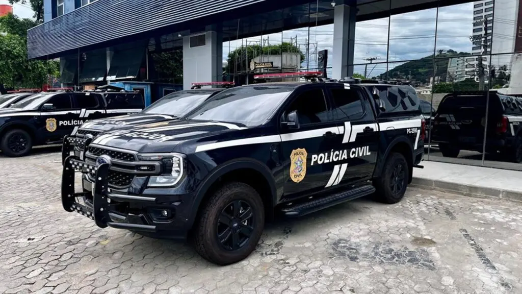 Polícia Civil prende na Serra sujeito acusado de aplicar golpe de R$ 4,2 milhões