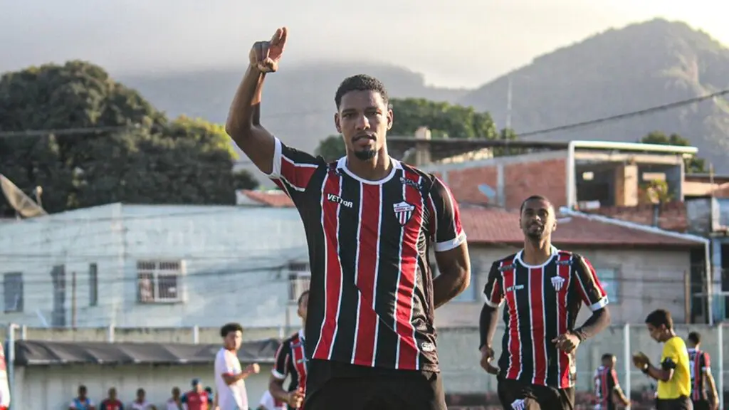 Serra confirma favoritismo e liderança da tabela pelo Campeonato Capixaba série B Serra confirma favoritismo e liderança do grupo pelo Campeonato Capixaba série B