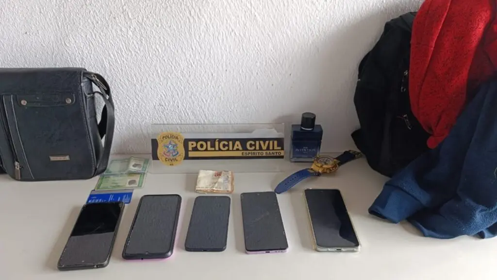 Polícia Civil prende bandido com cinco celulares furtados durante operação na Serra
