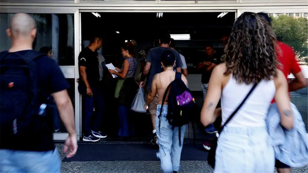 Concurso da ALES: provas serão aplicadas em 3 cidades diferentes; confira os locais Concurso da ALES: provas serão aplicadas em 3 cidades diferentes; confira os locais