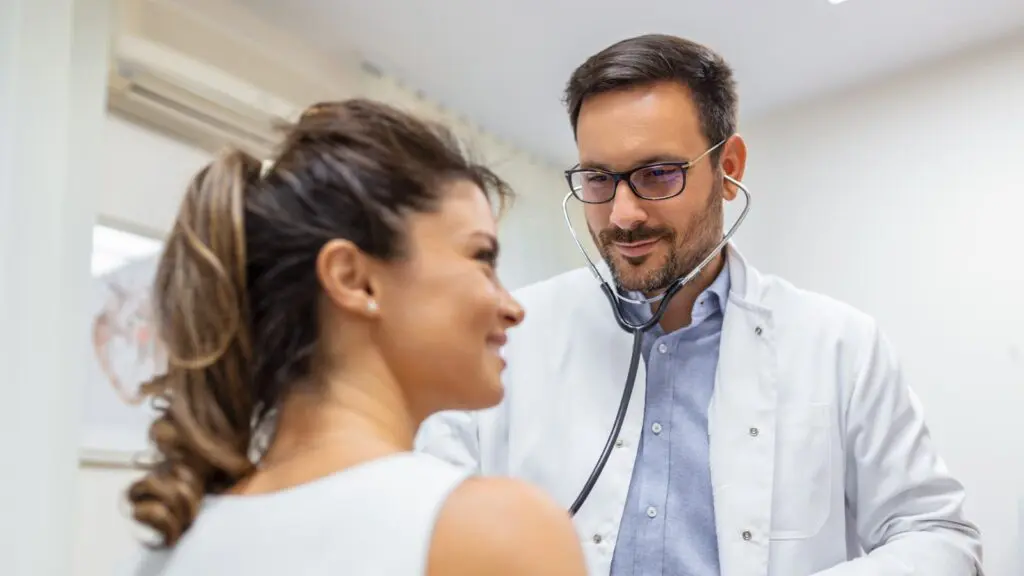 Prefeitura abre processo seletivo de contratação imediata para profissionais de saúde