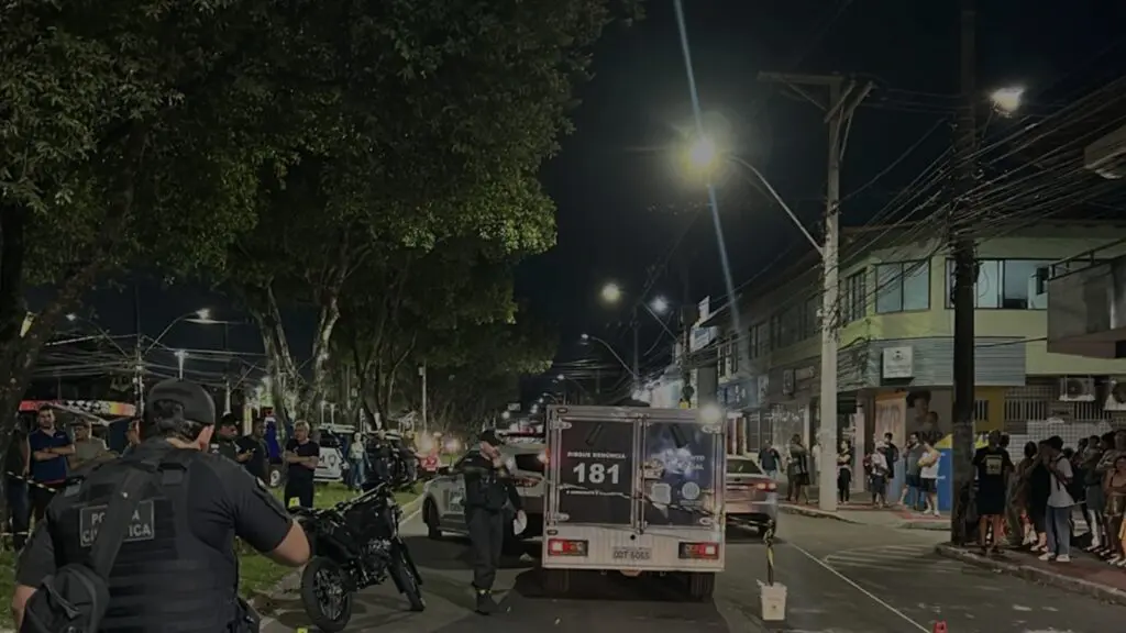 Trecho onde ocorreu o atropelamento, na Avenida Brasília, em Porto Canoa, na Serra.