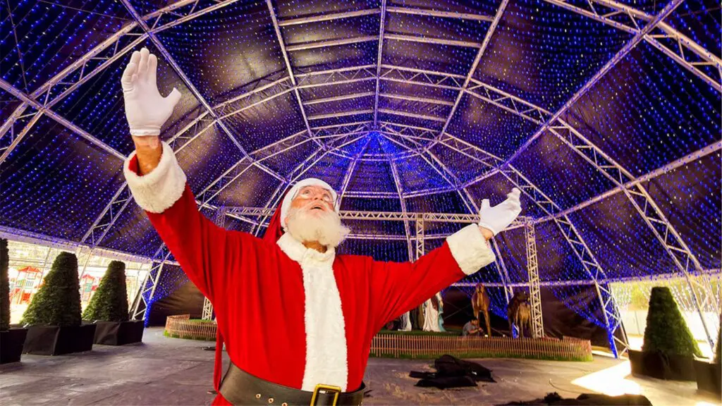 Vila de Natal de Cariacica aberta para visitas; veja horários e locais da decoração