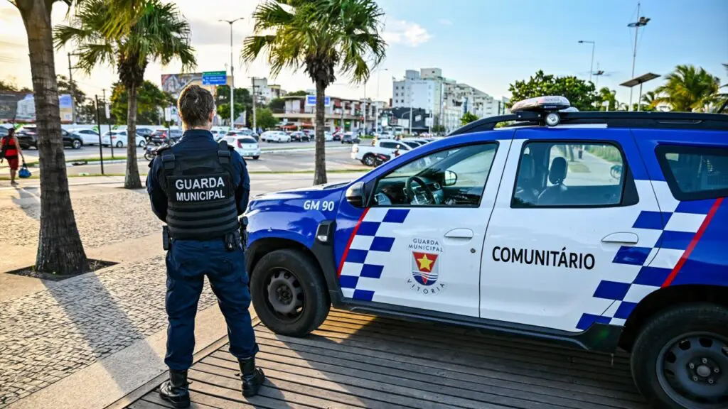 Guarda de Vitória prende suspeito com histórico de violência contra mulheres na Serra Novos guardas municipais reforçam segurança de Vitória no período do Réveillon