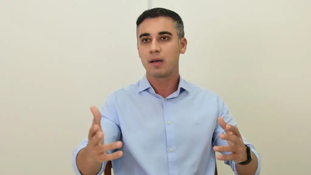 Prefeito da Serra, Weverson Meireles (PDT)