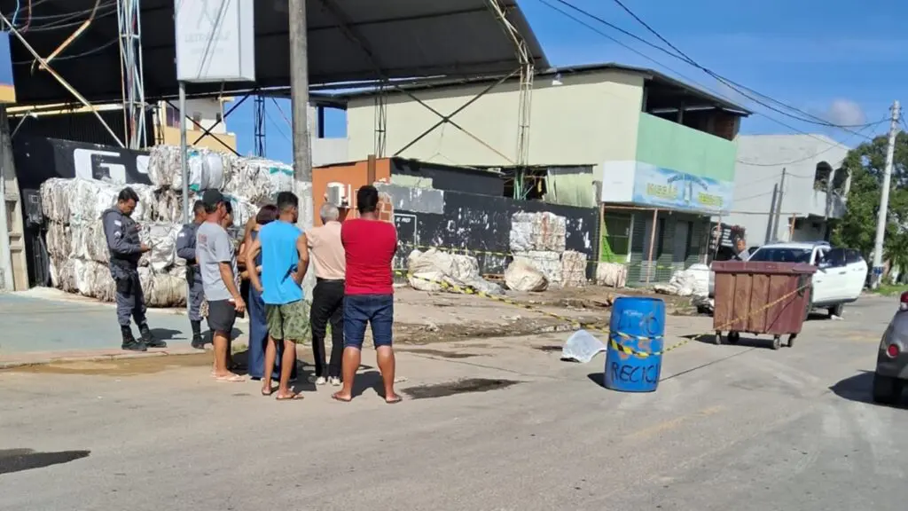 Homem de 59 anos é encontrado morto com sinais de espancamento na Avenida São Paulo, em Serra Dourada III