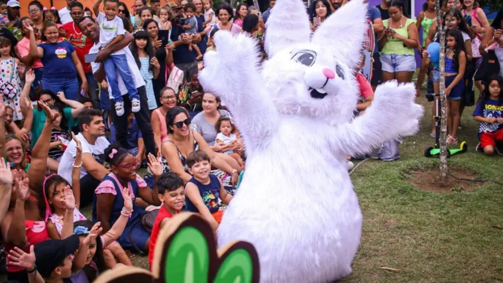 Serra prepara retorno da Vila de Páscoa com cenário temático no Parque da Cidade