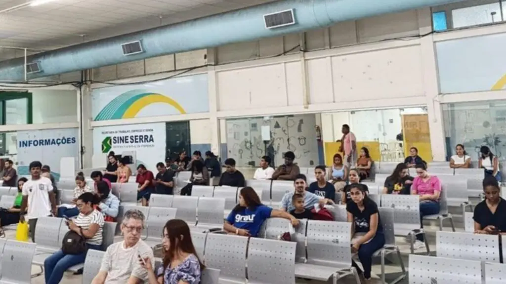 Serra realiza mutirão de emprego com vagas exclusivas para mulheres