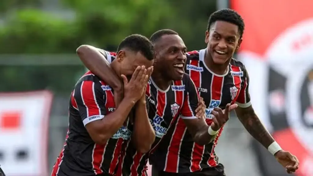 Serra vence Vilavelhense e volta à final do Campeonato Capixaba após oito anos Serra vence Vilavelhense e volta à final do Campeonato Capixaba após oito anos
