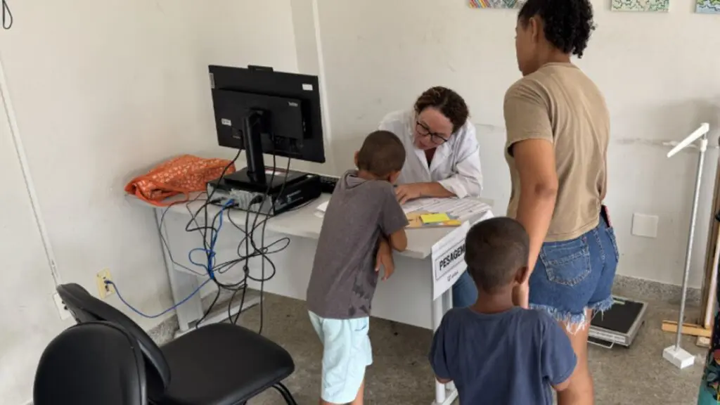Prefeitura da Serra leva atendimentos gratuitos para moradores de Jardim Tropical