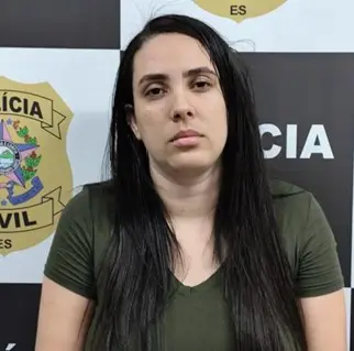 Imagem de uma mulher (Marina de Paula).