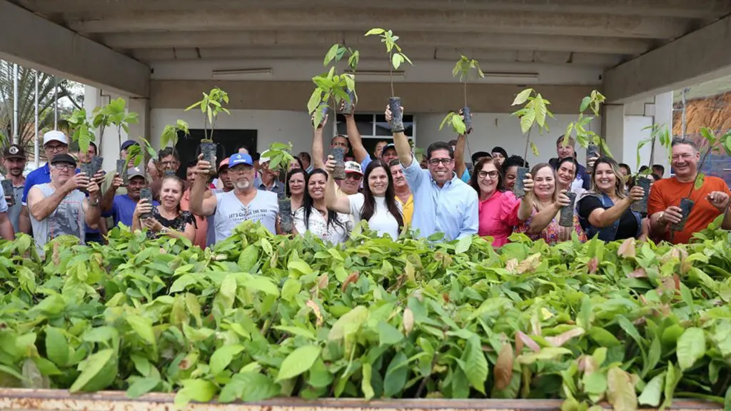 ALES lança modelo inédito e leva crédito de carbono à agricultura familiar no ES