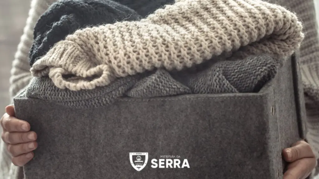 Serra inicia Campanha do Agasalho para ajudar pessoas em situação de rua Campanha do Agasalho na Serra mobiliza doações para pessoas em vulnerabilidade