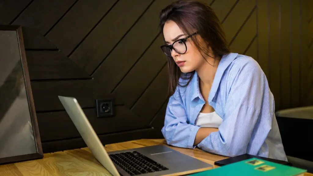 Qualificar ES Mulher abre 12 mil vagas em cursos gratuitos