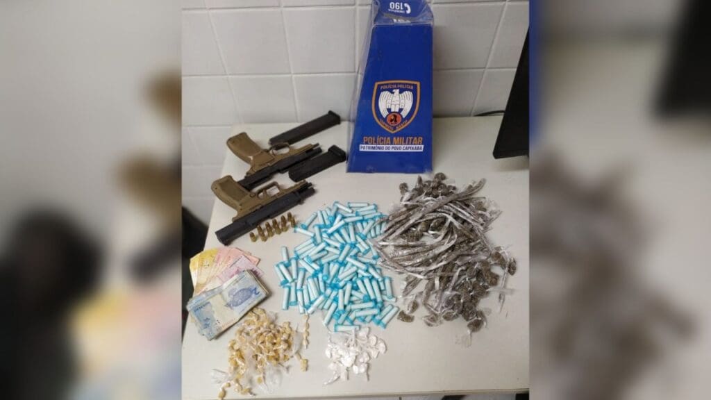 Irmãos do crime trocam tiro com a PM e acabam presos em Jardim Limoeiro