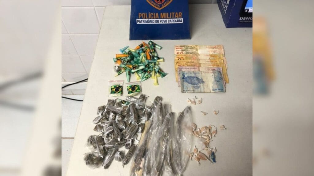 PM prende “queimado” vendendo drogas próximo à uma creche na Serra