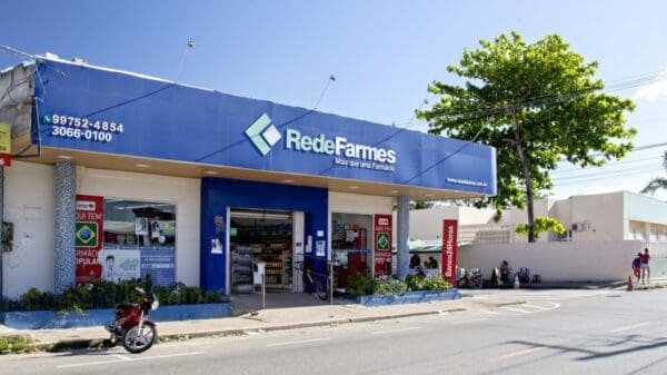 Rede Farmes está com novas vagas de emprego em suas lojas do ES.