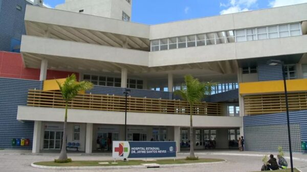 Foto da fachada do Hospital Dr. Jayme Santos Neves
