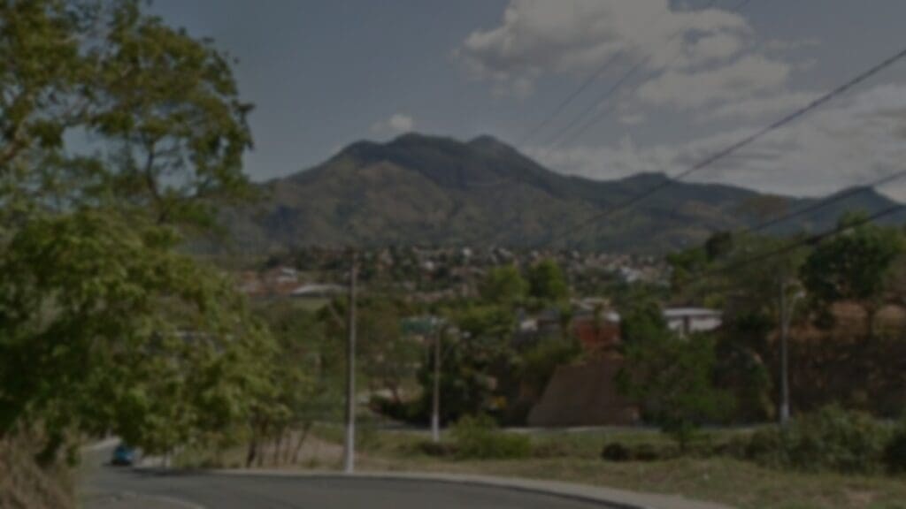 Polícia Militar cumpre mandados de prisão contra “queimados” em bairros da Serra