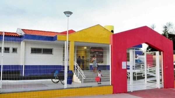 imagem com creche municipal na cidade de Serra