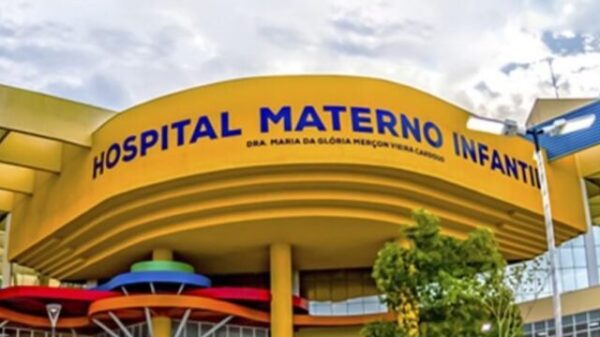 Fachada do Hospital Materno Infantil na Serra